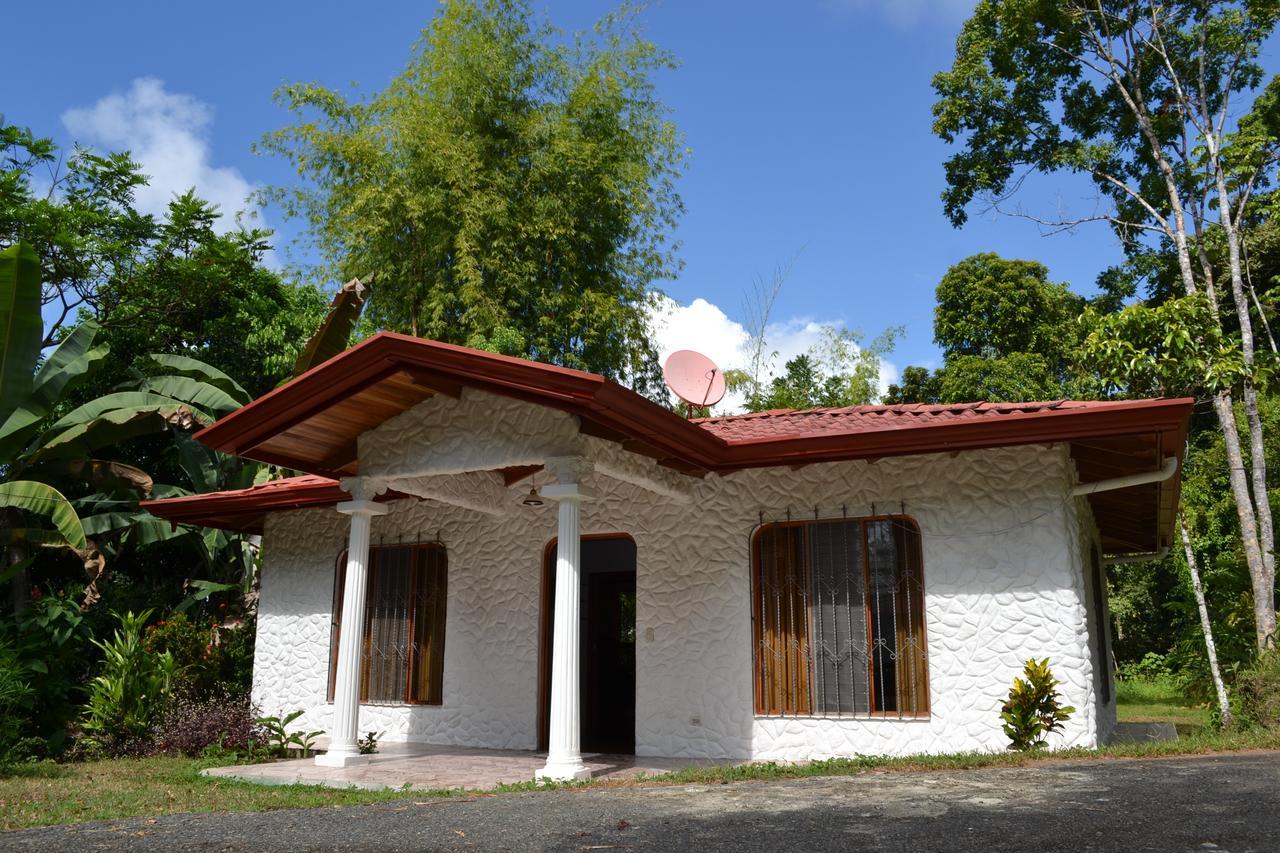 Natuga Ecolodge-Villas Dominical Baru Kamer foto